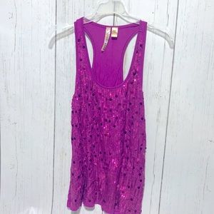 Sequin tank